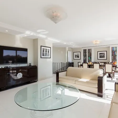 Royal Duplex Yourhosthelper *